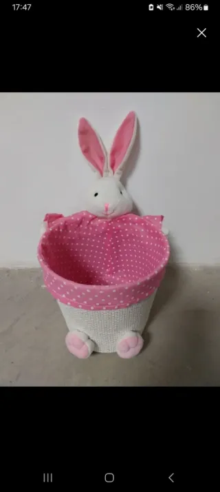 Cesto Conejo Rosa y Blanco