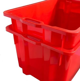 Ceste per uva in plastica rosse