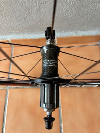 Ruedas Campagnolo Bora Ultra Carbono 35, tubular.