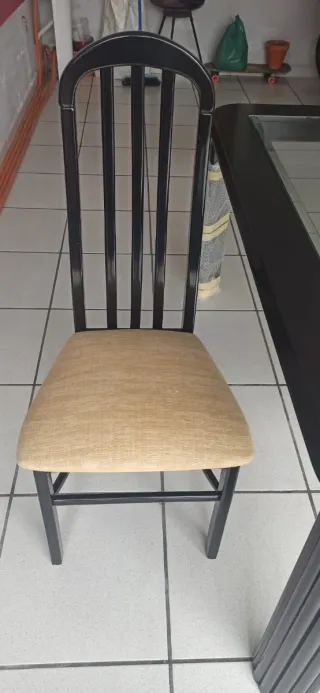 Mesa de comedor con 6 sillas