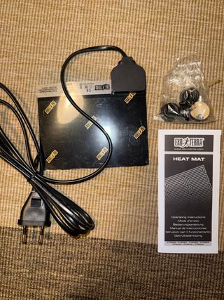 Exo Terra Heat Wave Desert Extra Small 4W