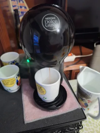 Macchina da caffè Nescafé Dolce Gusto nera