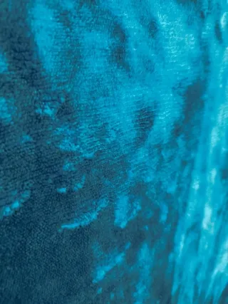 Colcha azul terciopelo cama 135cm