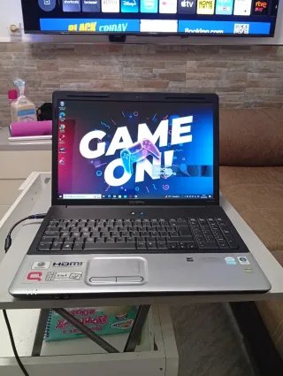 Portátil Compaq 17 Plata batería no carga