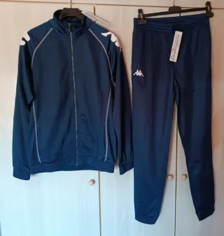 SIN ESTRENAR Chándal Kappa Talla S con Etiquetas