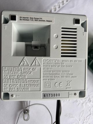 Despertador Radio Sony Blanco.