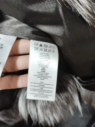 Chaleco pelo zorro plateado Michael Kors