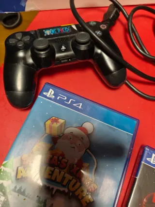 PS4 Pro + 4 Juegos + Auriculares