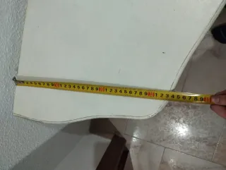 Mueble de entrada blanco y verde