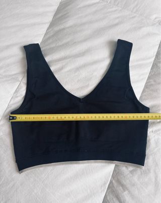 Top deportivo Dadh and Stars negro y gris