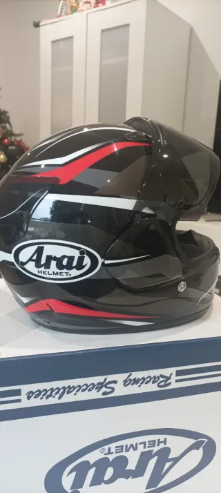 Casco Arai Quantic Ray Black