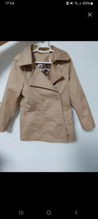 Gabardina beige niña talla 4
