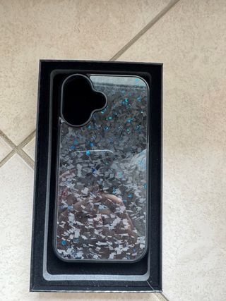 Custodia in carbonio forgiato