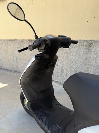 Piaggio Zip 49cc 2T Blanca