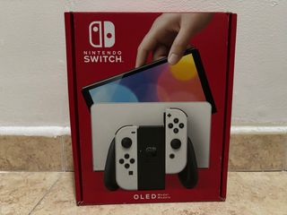 Nintendo Switch OLED Blanca y Negra
