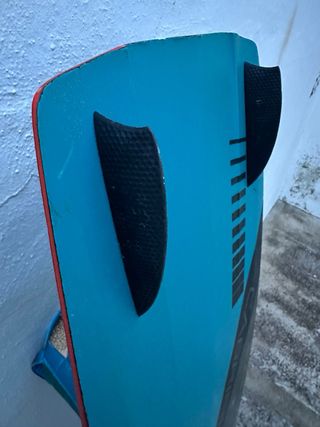 Tabla Cabrinha Xcaliber 141 + Botas Ronix