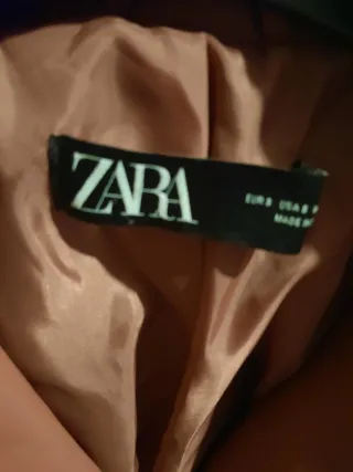 Cazadora efecto piel Zara Marrón Talla S