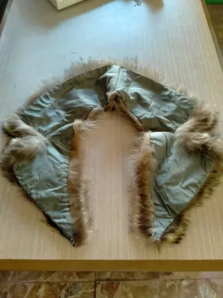 Collo di pelliccia con polsini