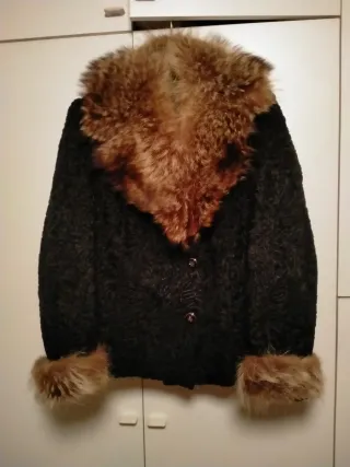 Collo di pelliccia con polsini