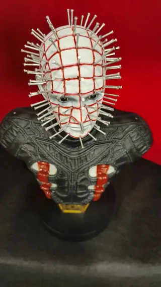 Busto Pinhead Hellraiser