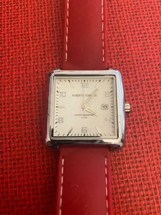 Reloj Roberto Torreta Correa Roja y Plata