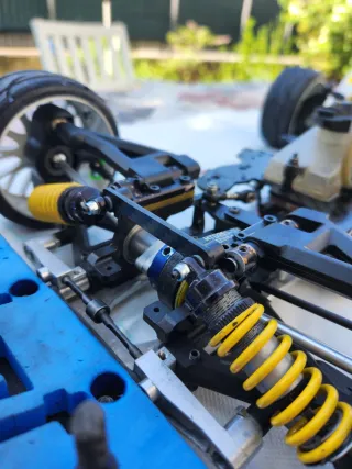 Auto RC radiocomamdata 1/8 GT BMT