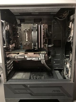 Ordenador Sobremesa MSI Negro