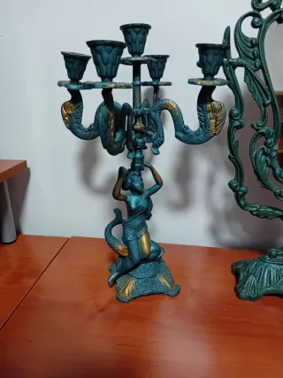 Antiguo conjunto de bronce.