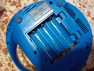 Radio CD azul portátil