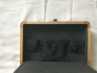 Scatola di The Legend of Zelda Phantom Hourglass per DS