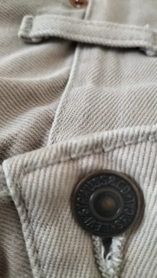 Pantalón vaquero Levi's 614 Beige