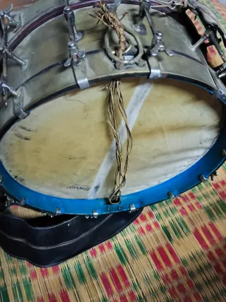 2 Batterie di percussione vintage