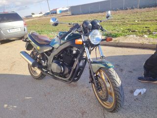 Suzuki GS 500