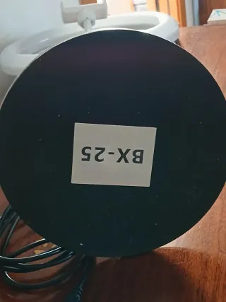 Luce ad anello orientabile con base