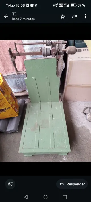 Báscula antigua de pesaje