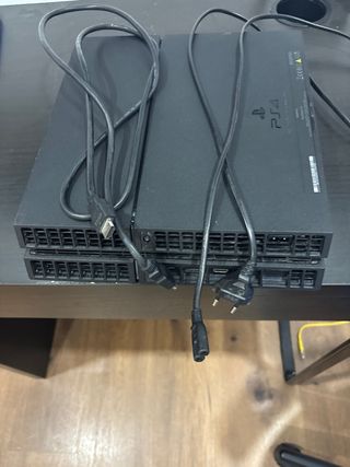 PS4 (PlayStation 4) Negra