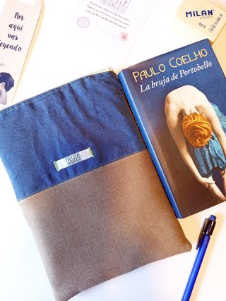 Funda acolchada Caperucita y el lobo