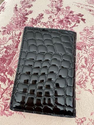 Tarjetero Bimba y Lola Negro y Dorado