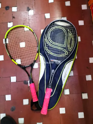 Raquetas de tenis con fundas