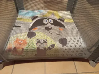 Parque infantil Chicco Open Box Modelo Honey Bear.