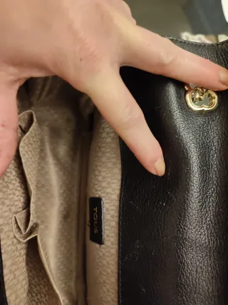 Bolso Tous, original, con señales de uso.