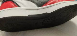 Deportivas Puma Talla 38 Rojas y Blancas