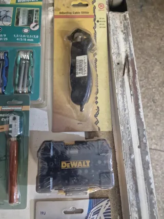 Lote de herramientas varias