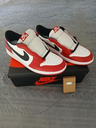 Air Jordan 1 Retro Low Chicago Sneakers 44.5