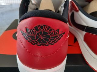 Air Jordan 1 Retro Low Chicago Sneakers 44.5