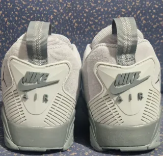 Zapatilla Deportiva Nike Jordan MVP 92 Gris Lobo.