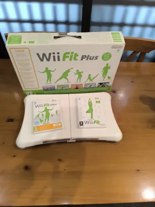 Nintendo Wii Sports Consola + wii fit Plus