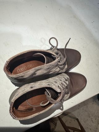 Botines Neosens piel y ante