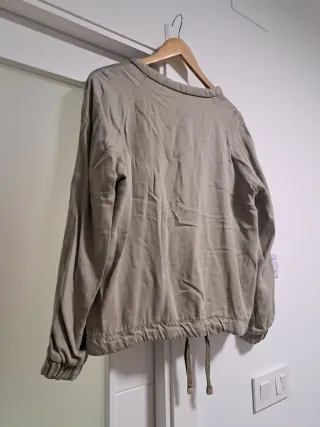 Cazadora entretiempo talla 44 beige/verde