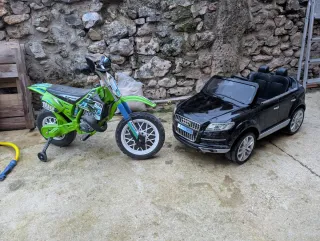 Moto Kawasaki y Coche Audi Q7 Eléctricos Niños